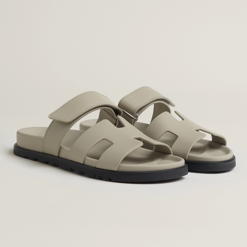 Hermes Chypre Sandals in Beige Esquisse Leather, Size 37.5 NEW, Unworn